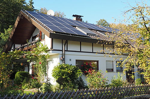 Photovoltaik-Anlagen von Frank Hausmann Wermelskirchen - Heizung, Sanitär, Installation, Wärmepumpe und Solartechnik